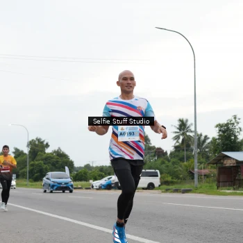 Runner Photo 2032846