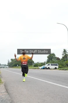 Runner Photo 2032985