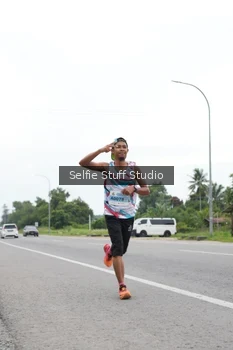 Runner Photo 2032995