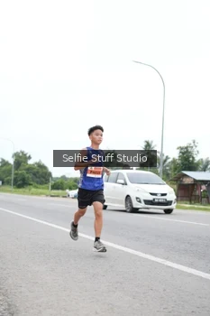 Runner Photo 2033198