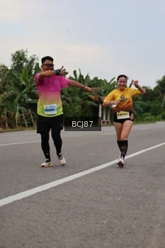 Runner Photo 2033206