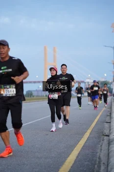 Runner Photo 2033332