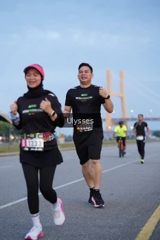 Runner Photo 2033345
