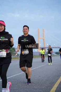 Runner Photo 2033351