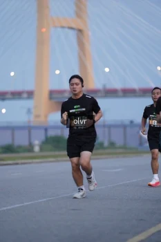Runner Photo 2033374