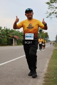 Runner Photo 2033474