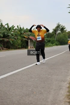 Runner Photo 2033498