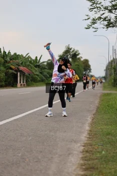 Runner Photo 2033519