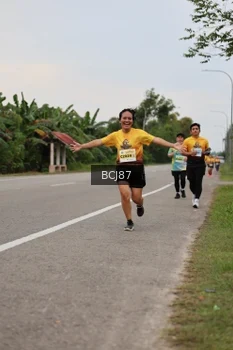 Runner Photo 2033567