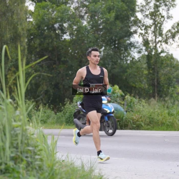 Runner Photo 2033602