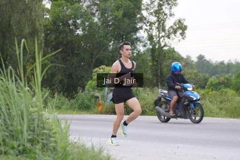 Runner Photo 2033607