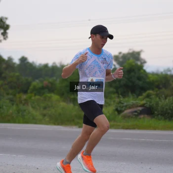 Runner Photo 2033654