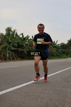Runner Photo 2033671
