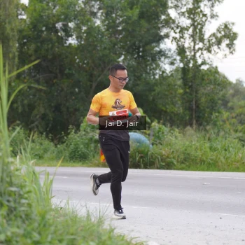 Runner Photo 2033695