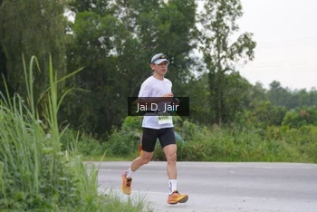 Runner Photo 2033731