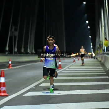 Runner Photo 2033749