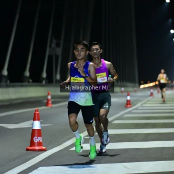 Runner Photo 2033768