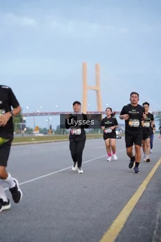 Runner Photo 2033771