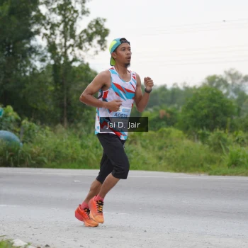 Runner Photo 2033855