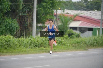 Runner Photo 2033857