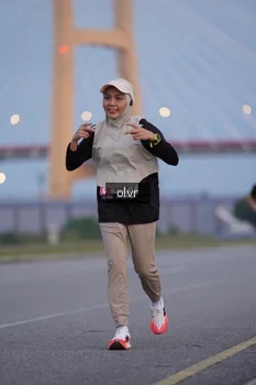 Runner Photo 2033865