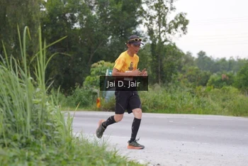 Runner Photo 2033880