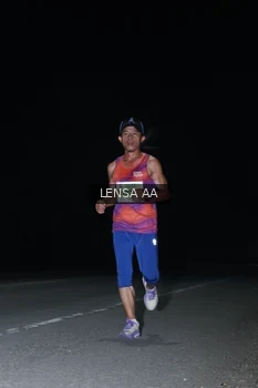 Runner Photo 2033882