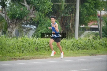 Runner Photo 2033914