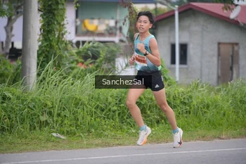 Runner Photo 2033941