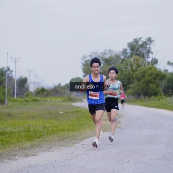 Runner Photo 2033951