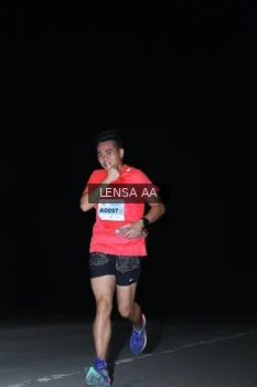 Runner Photo 2033953