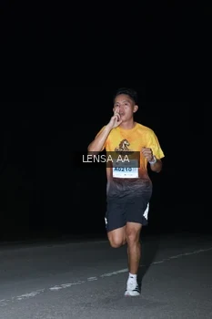 Runner Photo 2033971