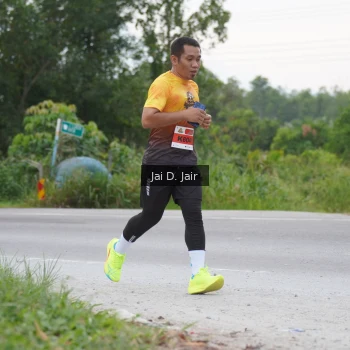 Runner Photo 2033979