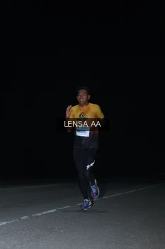 Runner Photo 2033991