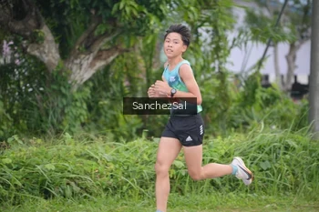Runner Photo 2033999