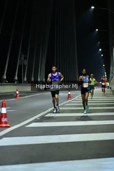Runner Photo 2034023