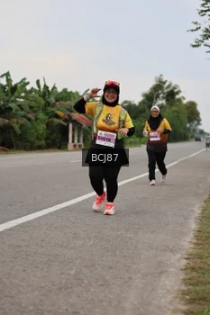 Runner Photo 2034042