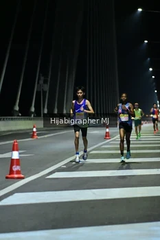 Runner Photo 2034057