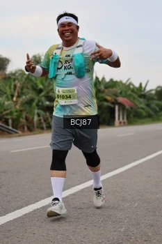 Runner Photo 2034060