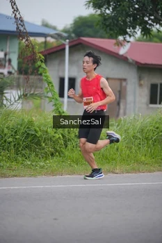 Runner Photo 2034125