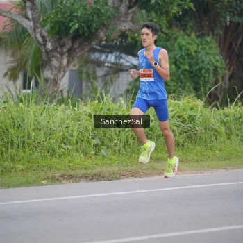 Runner Photo 2034129