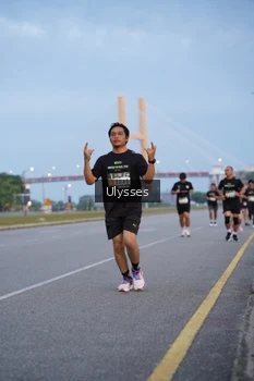 Runner Photo 2034139