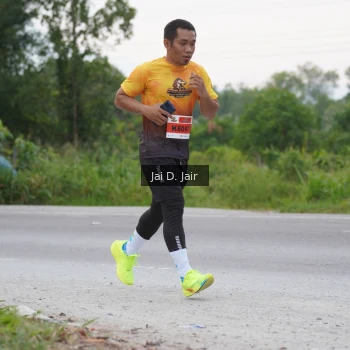 Runner Photo 2034148