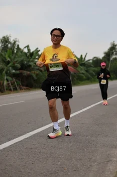 Runner Photo 2034156
