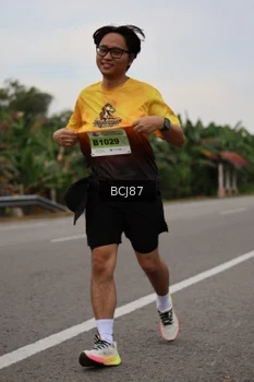 Runner Photo 2034158