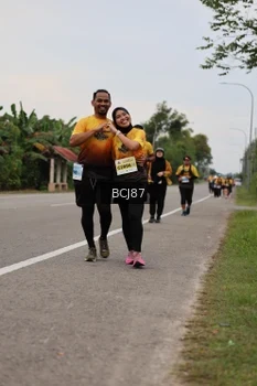Runner Photo 2034178