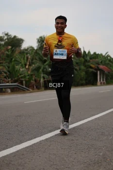 Runner Photo 2034190