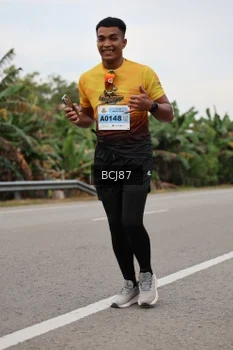 Runner Photo 2034193