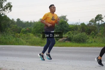 Runner Photo 2034209