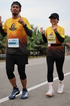 Runner Photo 2034242